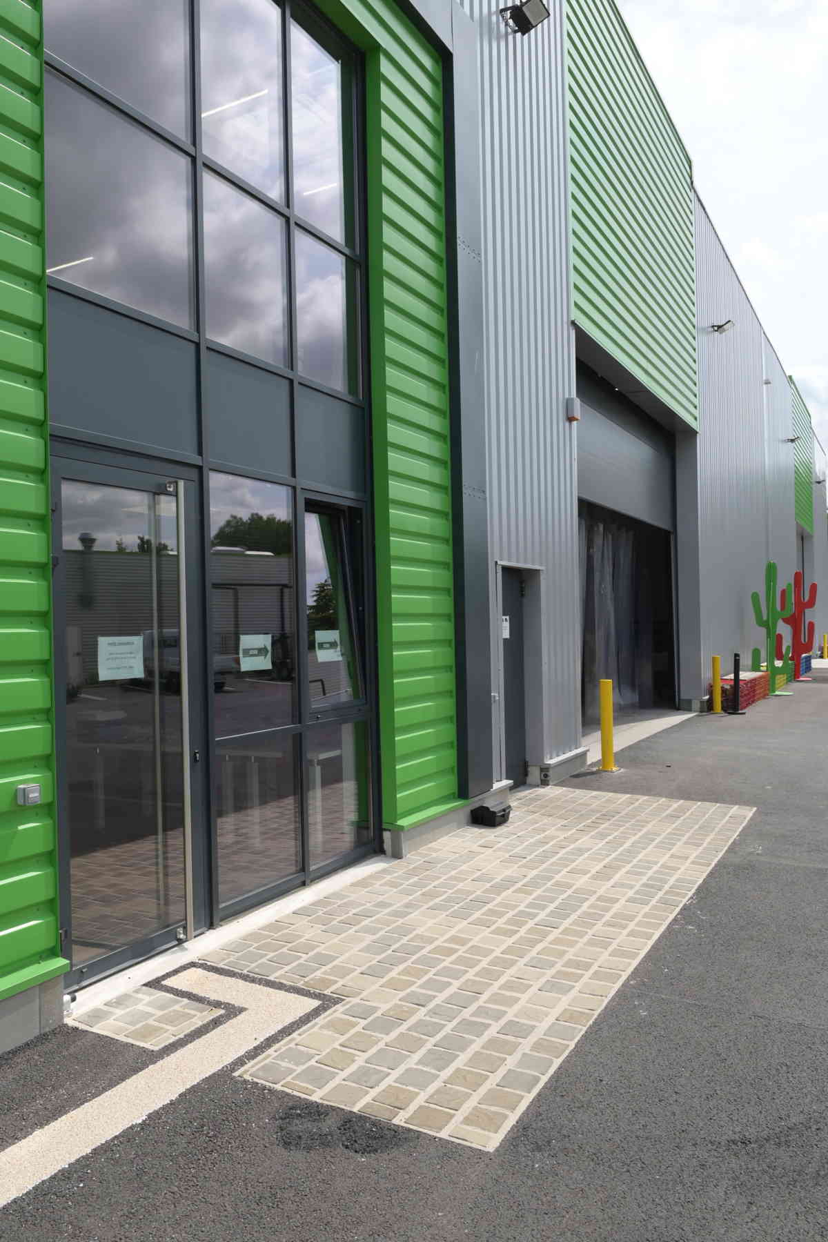 Construction Bâtiment industriel GK TECHNIQUES Forges-les-Bains (91) - I2C Construction