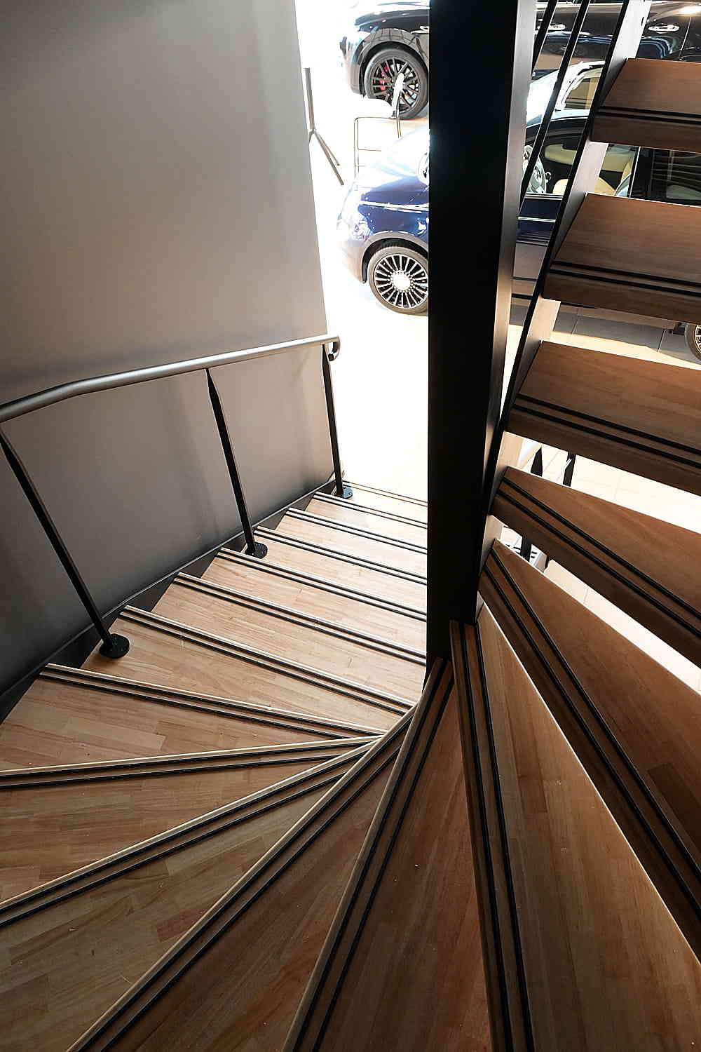 Construction concession automobile Orléans (45) - Pinson Automobiles