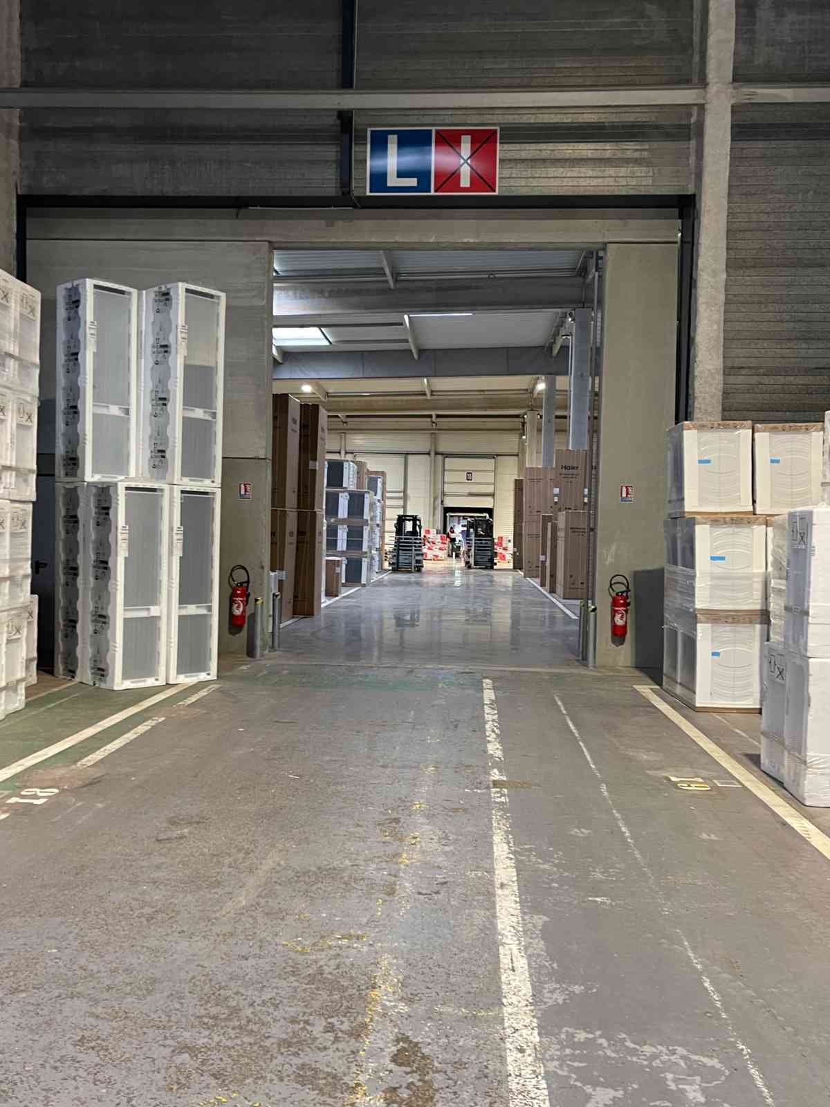 Réalisation d’un bâtiment logistique de 32 000 m² à Dreux (28) pour les Transports Vallée. - I2C Construction