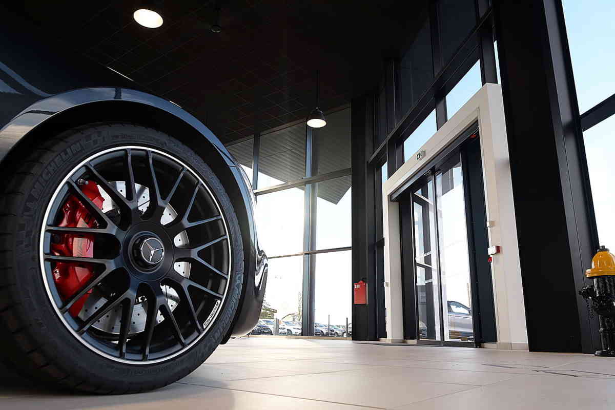 constructeur local commercial Orléans (45)