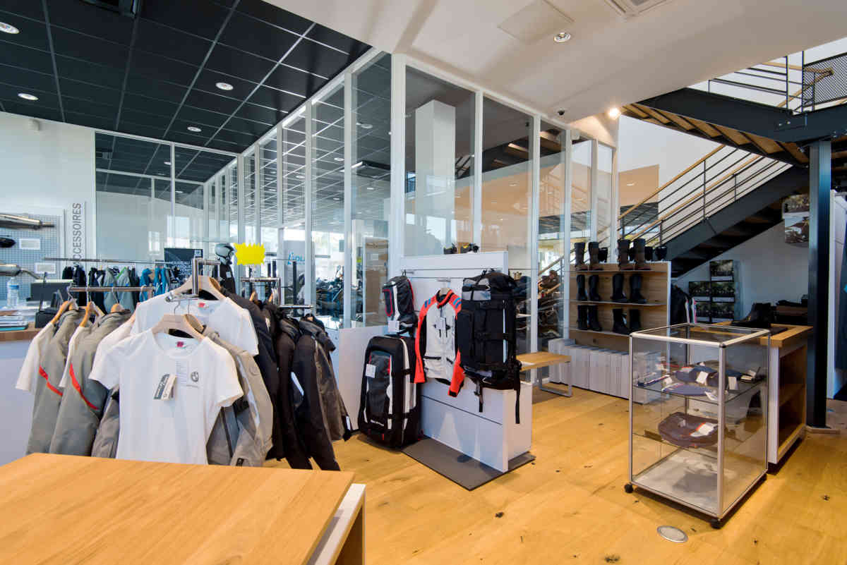 I2C - livre la concession BMW Motorrad Nice