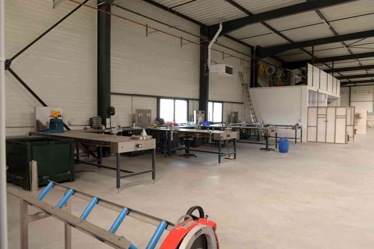 Conception et réalisation d'un atelier industriel de 1100 m²