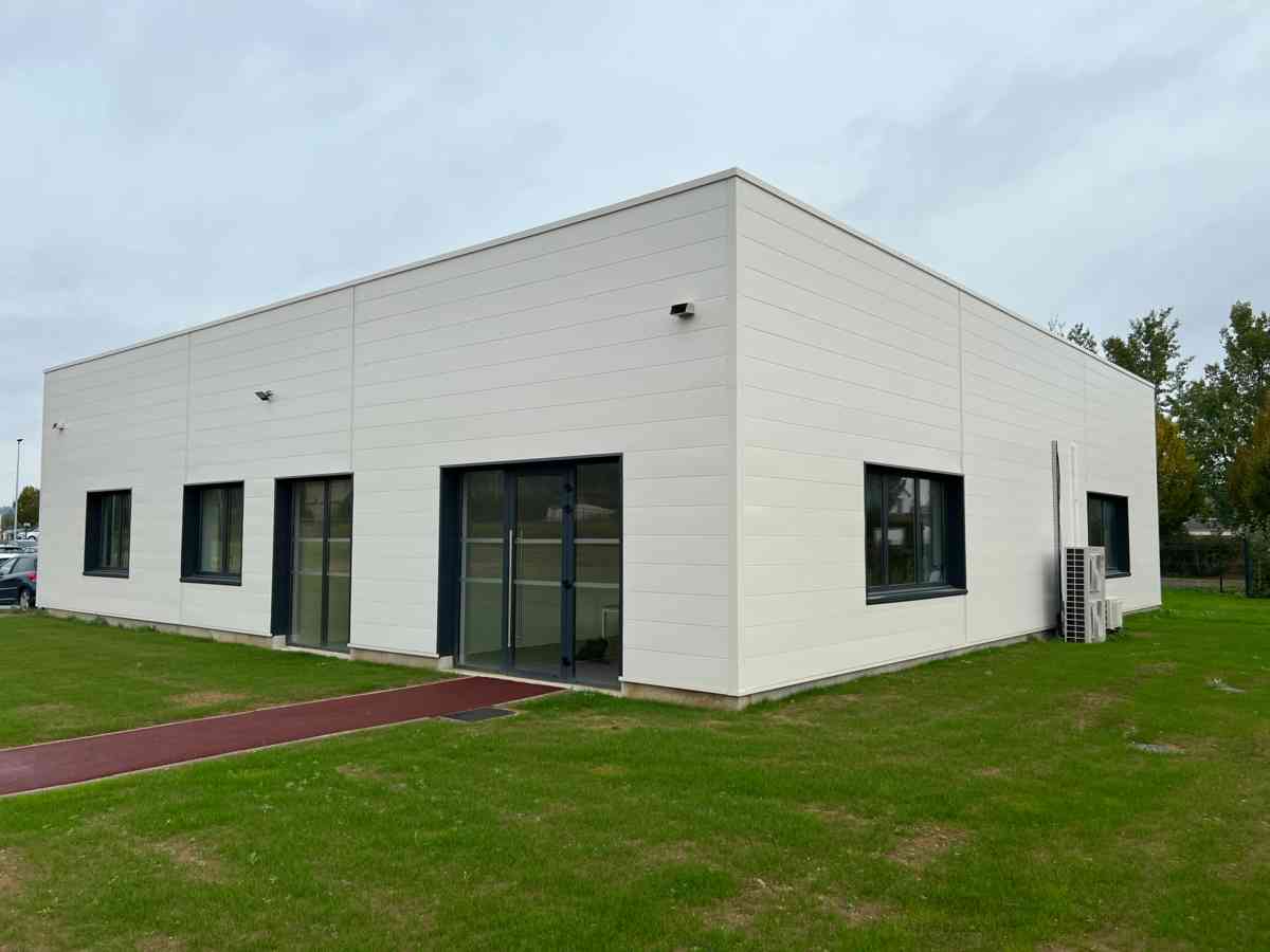 Construction de bâtiments  industriel et de bureaux - SAIMAP-VIENNOT près de Dreux (28) - Réalisation I2C