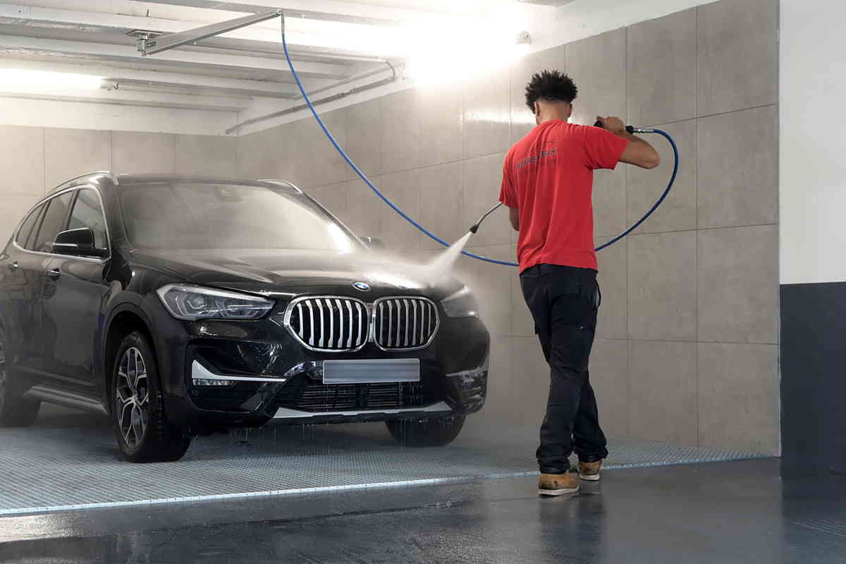 implantation station de lavage concession BMW MINI Nanterre 92
