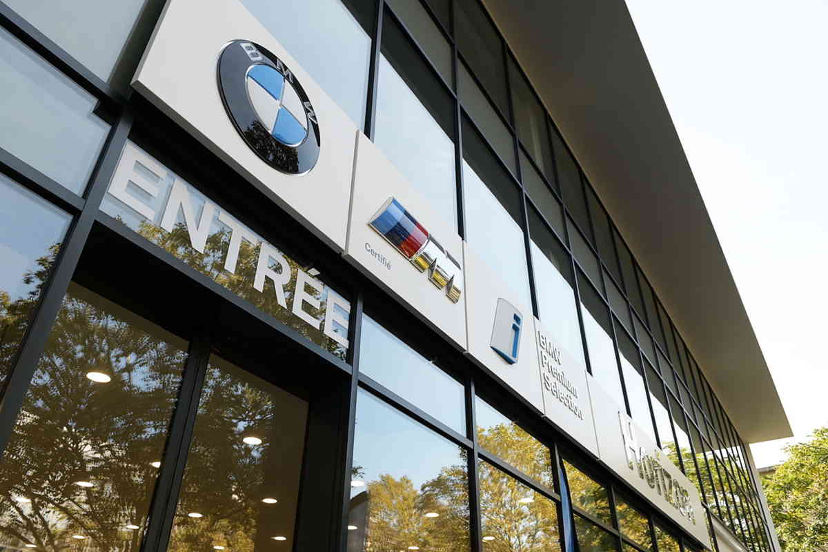 Réhabilitation concession BMW MINI Nanterre (92) par I2C construction